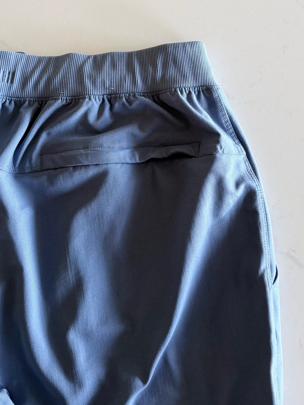lululemon abc jogger 30” oasis blue - Picture 8 of 16